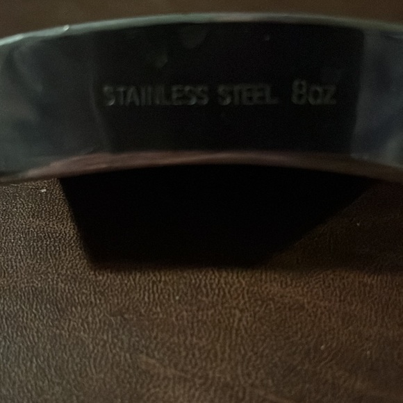 Stainless steel 8oz flask. Has a Ying-Yang on the front. - Picture 2 of 2